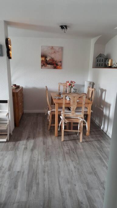 Wellness Ferienwohnung Biene Im Bergischen Land Much Ngoại thất bức ảnh